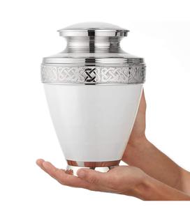 Urne funéraire commémorative pour cendres humaines Urne funéraire pour adultes argentée et blanche avec sac en velours - Product Image 1