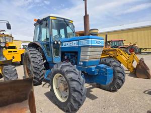 Tractor Ford 7610 fabricado en EE. UU., modelo Friendly 2WD de 100HP, 120HP, 140HP. - Product Image 4