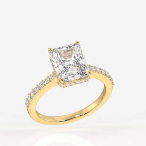 แหวนมอสซาไนต์ทรงเรเดียนท์คัท ประดับด้วยวงแหวนซ่อนรอบเพชร ทอง 14k ให้ประกายเปล่งประกาย - Product Image 3