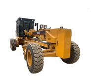Niveleuse Caterpillar 140K avec moteur Cat C7.1 ACERT, vitesse de marche avant de 45 km/h, poids de 16 500 kg, niveleuse moyenne