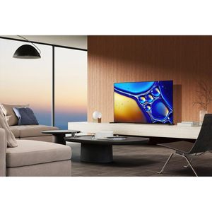 Téléviseur 4K HDR QD 55 pouces avec support mural, câbles, adaptateur anti-surtension et guide de cinéma maison pour le divertissement à domicile - Product Image 3