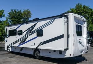 Nuevo Autocaravana T-h-o-r M-o-t-o-r Coach -2-9-M 2025, Casa Rodante para 4-6 Personas, Lista para la Venta - Product Image 3