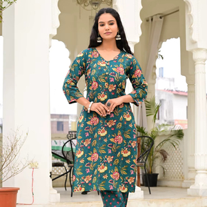 Ensemble Salwar Kameez pour femmes, imprimé floral ethnique vert sarcelle, en coton, pour les fêtes d'été, avec col en V et manches trois quarts - Product Image 1