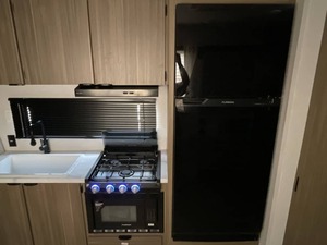 Nouvelle caravane de camping F-o-r-e-s-t R-i-v-e-r Wildwood Fsx 260RTK 2026 à vendre pour le camping et les voyages - Product Image 3