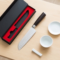 Couteau Santoku professionnel de 7 pouces, ultra-affûté, en acier inoxydable à haute teneur en carbone, couteau de chef japonais