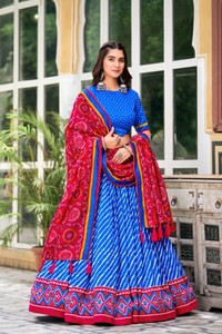 Nueva hermosa colección Tussar Silk Lehenga Choli para mujer hasta el suelo con estampado y trabajo de lámina - Product Image 5