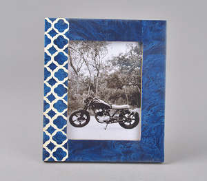 Marco de fotos con incrustaciones de hueso de primera calidad Acabado jaspeado Azul zafiro intenso con detalle geométrico morisco blanco Independiente - Product Image 5