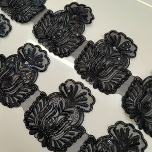 Aplique de encaje con cuentas bordadas florales Diseño destacado único para motivo texturizado decorativo para resaltar la tela - Product Image 1