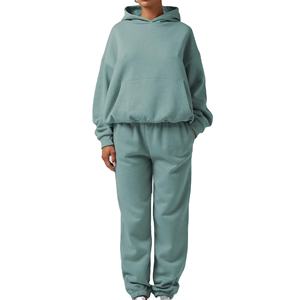Survêtements légers pour femmes 100% coton surdimensionnés Marque privée Hauts longs Longueur courte Collection d'hiver disponible Prix bas - Product Image 1