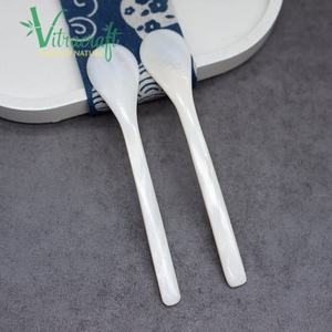 Cuillères uniques de la nature Fabriqué à partir de nacre de qualité supérieure Aide à profiter pleinement du caviar Taille 13cm - Product Image 4