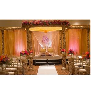มณฑปงานแต่งงานแบบฮินดู ทำจากไฟเบอร์คริสตัล ดีไซน์ดั้งเดิม สีทอง สำหรับงานแต่งงานแบบอินเดีย มณฑปไฟเบอร์สุดพิเศษสำหรับโรงงานในสหราชอาณาจักร - Product Image 1