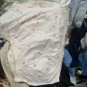 Ropa Usada al por Mayor, Ropa Interior Usada para Damas y Caballeros, Ropa Interior de <span class=keywords><strong>Segunda</strong></span> <span class=keywords><strong>Mano</strong></span>, <span class=keywords><strong>Bragas</strong></span> de Encaje para Mujer - Product Image 4