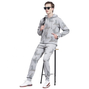 Haute qualité 100% Polyester hommes pull à capuche survêtement Gymwear vêtements de sport personnalisé imprimé solide motif hiver grande taille - Product Image 1