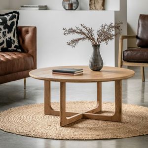 Table basse ovale intemporelle en bois avec base de piédestal tourné créant une pièce maîtresse gracieuse pour les salons - Product Image 4