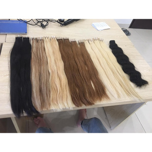 Extensions de cheveux humains en machine de haute qualité Remy marron clair brut aligné sur les cuticules vierges du Vietnam non transformées à donneur unique - Product Image 2