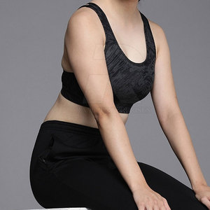 Sujetador Deportivo Simple y Transpirable para Mujer con Logotipo Frontal, Secado Rápido y Diseño Ecológico Personalizable, MOQ Bajo - Product Image 4