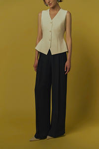 Chaleco Esculpido Más Vendido, Algodón Orgánico, Ropa de Mujer, Servicios ODM, Hecho en Vietnam - Product Image 3