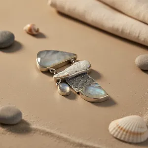 Collar con Colgante de Platino, Oro Rosa de 14K y Plata 925 con Piedra Lunar, Circonita, Diamante, Perla y Baño de Rodio - Joyería de Regalo para Mujer - Product Image 2