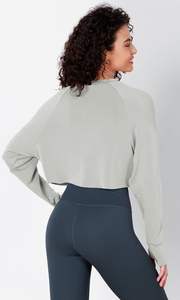 Organic Cotton Embossed Custom logo Crop Top <b>Sweatshirts</b> <b>Girls</b> Croptop <b>Hoodies</b> Oversize Crewneck <b>Sweatshirt</b> Made in Pakistan - Product Image 4