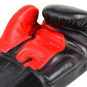 Guantes de Boxeo Twins Rojos y Negros de Cuero de 12 Oz con Correa de Muñeca Ajustable, Guantes Profesionales para Entrenamiento de Kickboxing, Sparring y MMA - Product Image 6