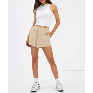 Pantalones cortos deportivos para mujer, nuevo diseño, talla grande, venta al por mayor, logotipo personalizado, botón, patrón de bolsillo, decoración, tela de moda - Product Image 2