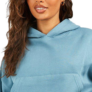 Top corto de alta calidad con capucha Cómodo Crop Top Hoodies para jóvenes Ropa informal Nuevo estilo Crop Top Hoodie para mujeres en Nurak - Product Image 4