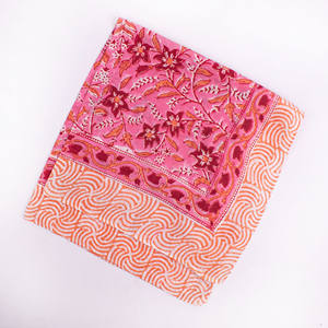 Bandana carré en coton naturel de haute qualité, imprimé à la main, motif multicolore vibrant, confortable, doux pour la peau, réutilisable - Product Image 6