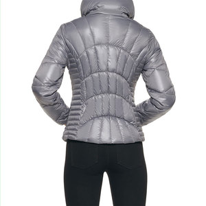 OEM personalizado impreso al aire libre señoras abrigos de invierno chaqueta acolchada mujer impermeable poliéster Nylon transpirable Color sólido chaquetas - Product Image 4