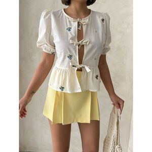 Blusa Elegante para Mujer TOPSHOW, Color Beige Piedra, con Bordado y Lazo Frontal, 100% Algodón Tejido, para Uso Casual - Product Image 4