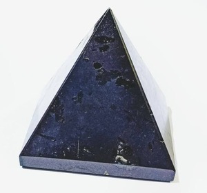 Pyramides de tourmaline noire polie les plus vendues pour la protection contre l'énergie négative et la méditation dans le monde entier - Product Image 2