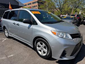 Toyota Sienna L 2020, 7 Pasajeros, Tracción Delantera - Product Image 5