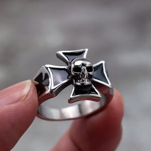 Yunnique – bagues en acier titane pour hommes, style vintage, croix, crâne, personnalisées, sans rouille, incrustées, hypoallergéniques, cadeau - Product Image 4