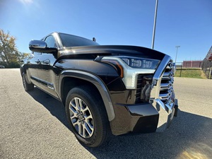 Toyota Tundra Edición 1794 2024, Perfectamente Mantenido, Poco Uso, Precio Atractivo, Listo para Envío Global. - Product Image 3