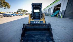 Matériel de construction de qualité fiable : Mini-chargeuse compacte d'occasion 2026 ASV RT40 avec pompe Kubota, godet haute performance et rapports d'inspection complets - Product Image 3