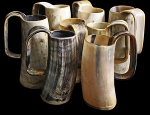 Premium Quality Customizable Viking Buffalo Horn <b>Mug</b> 400ml Stainless Steel Drinking Horn Lid for <b>Camping</b> Coffee Beer Wholesale - Product Image 3