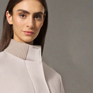 Gabardina Vintage para Mujer con Cinturón |   Abrigo Largo de Moda 100% Lana Ecológica para Mujer |   Fábrica de Etiquetas Privadas al por Mayor - Product Image 6