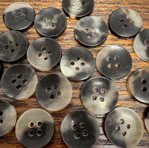 Natural Wholesale Buffalo Horn Finished Button Finished Colorful for Clothing Accessories High Quality - Product Image 2