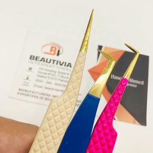 Pinzas de extensión de pestañas de acero inoxidable con revestimiento de Color personalizado profesional herramienta de aplicación de pestañas de Punta puntiaguda sostenible - Product Image 4