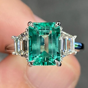 Bague élégante en laiton avec zircon pour femmes, fiançailles, anniversaire, cadeau de luxe, plaqué or, tendance - Product Image 4