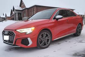 Sedán Compacto Usado de Alto Rendimiento 2022, Modelo Deportivo Turboalimentado con Interior Premium y Capacidad AWD - Product Image 6