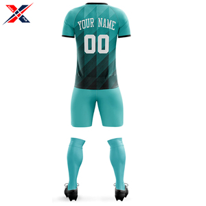 Uniforme de fútbol de alta calidad de manga corta para hombre y mujer, hecho de poliéster, venta al por mayor, precio más vendido, uniforme de uso del equipo de fútbol - Product Image 6