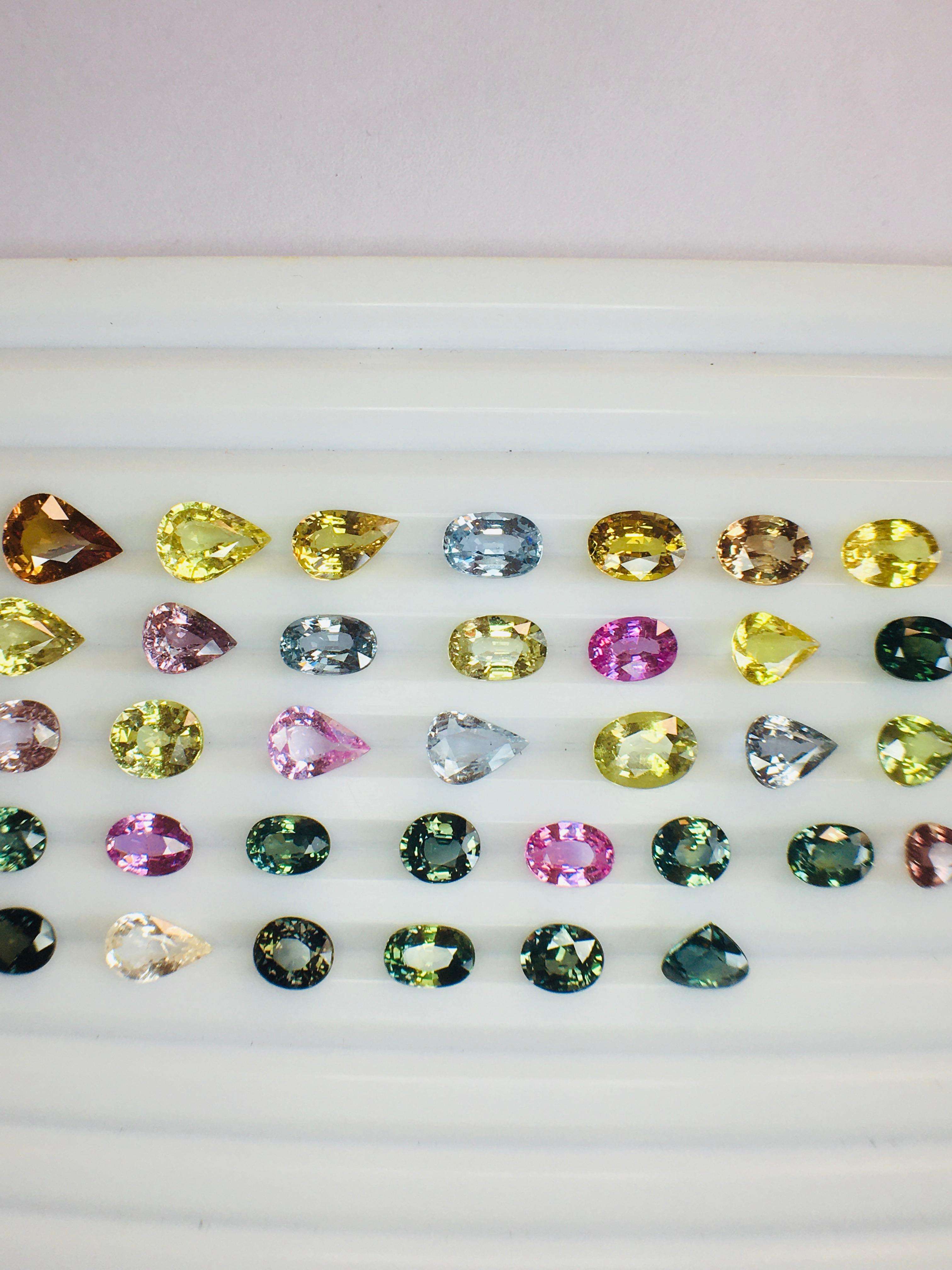 สีน้ำตาล