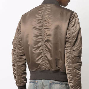 Brown Varsity Bomber Jacket Mens High Street Style Winter Stand Collar Diseño personalizado OEM Venta al por mayor 2025 Chaqueta de moda para hombres - Product Image 4