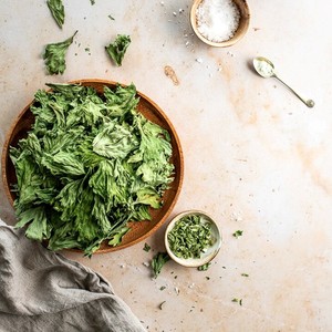 Hoja de apio seca natural de primera calidad, copos de apio secos al por mayor más vendidos de la fábrica de Vietnam - Product Image 3