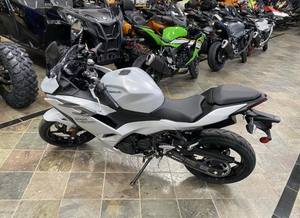 PREMIUM NOUVEAU 2025 KawasakIi NiInja 500 - Product Image 2