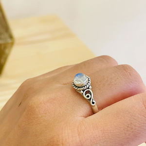Exquisite 6mm <b>Boho</b> <b>Ring</b> 925 Sterling <b>Silver</b> Handmade Women's Engagement Rainbow Moonstone Bezel Setting for Weddings & Party - Product Image 3