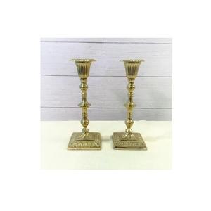 Bougeoir au design en relief unique le plus vendu pour Offre Spéciale bougeoir en métal de couleur dorée pour restaurant et maison - Product Image 6