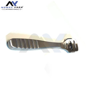 Dụng cụ cắt vết chai Callus Corn Remover với lưỡi dao có thể thay thế Giải pháp chăm sóc bàn chân hiệu quả cho đôi chân mịn màng và mềm mại - Product Image 3