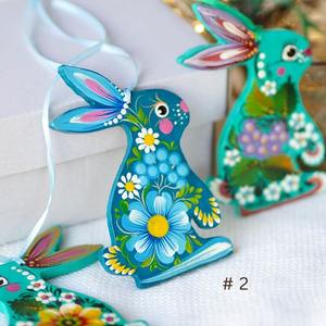 Adornos Colgantes de Madera Pintados a Mano de Alta Calidad, con Forma de Árbol, Ecológicos, para Decoración Navideña - Product Image 6