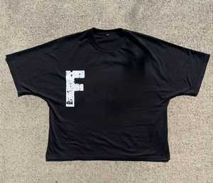 เสื้อคอตตอนออร์แกนิค100% พร้อมสกรีนผ้าไหมพิมพ์โลโก้220กรัมทรงหลวมลายตัวอักษรปรับแต่งได้ - Product Image 1